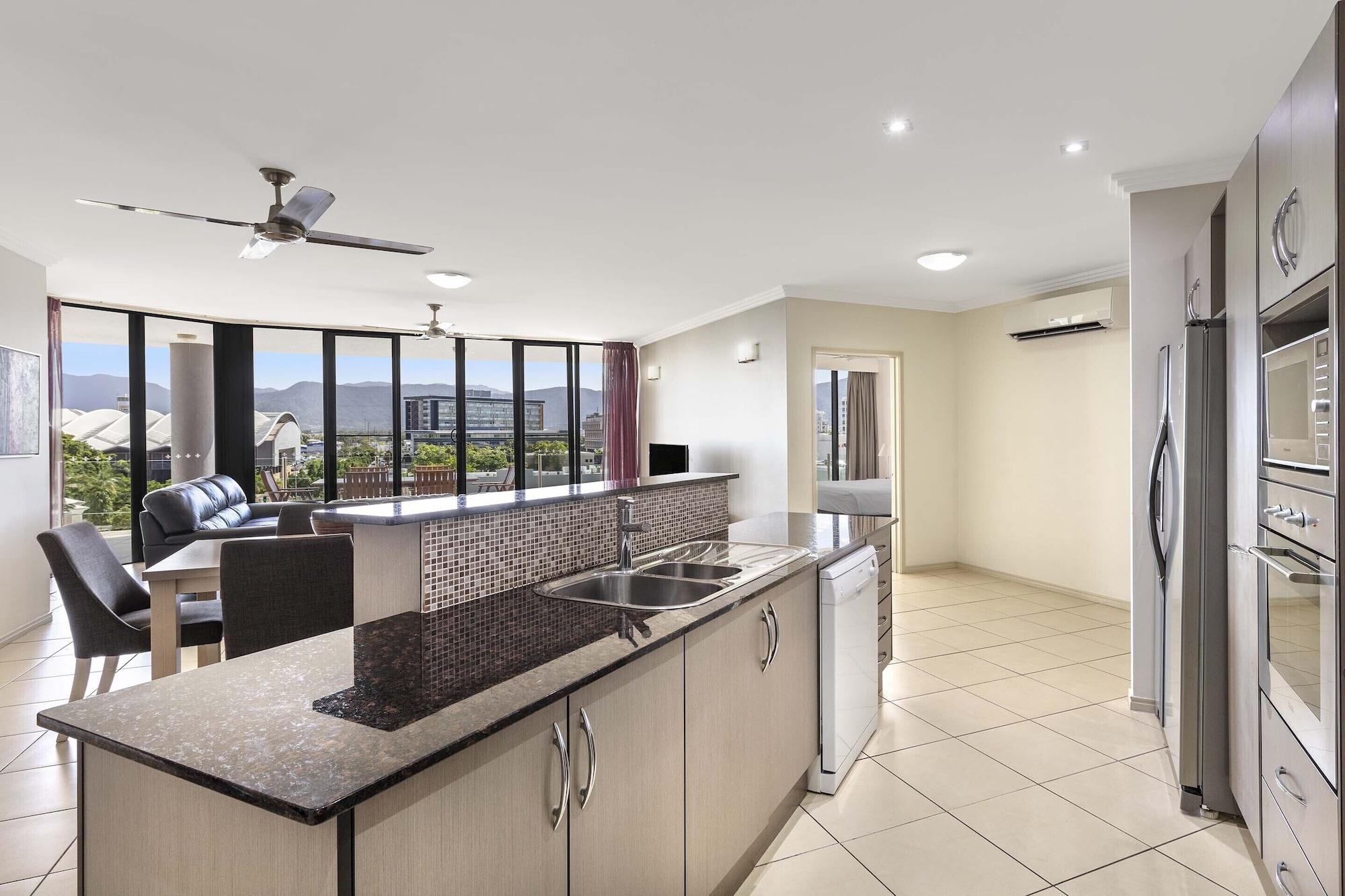 Piermonde Apartments Cairns Luaran gambar