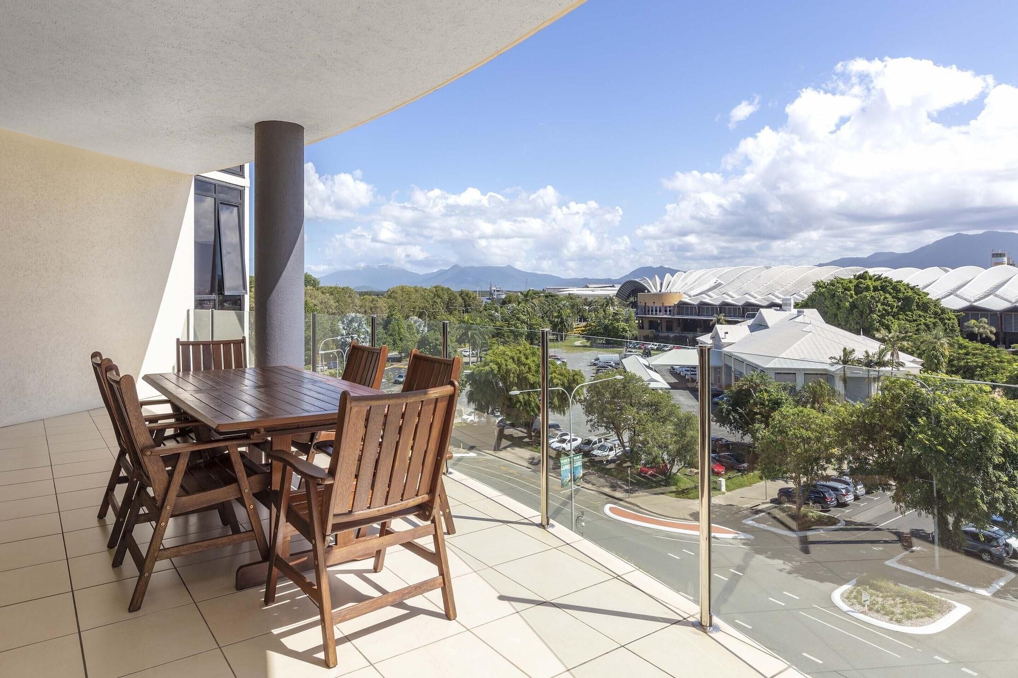 Piermonde Apartments Cairns Luaran gambar